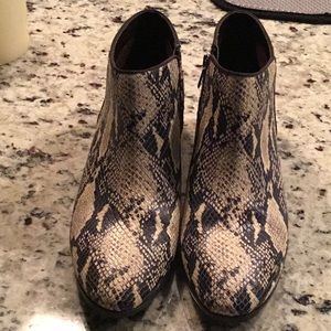 Sam Edelman bootie